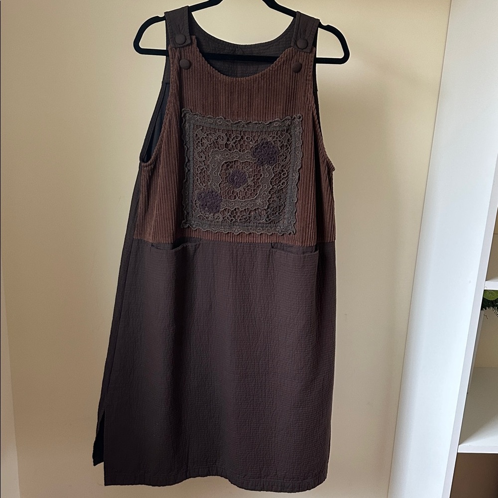 Elegant Brown Corduroy Dress with Lace Detail
